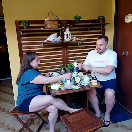 Il Giardino Di Tonia - Oplontis - Bed & Garden -