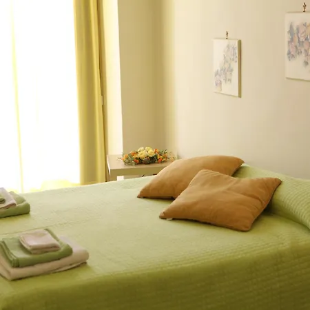 Il Giardino Di Tonia - Oplontis - Bed & Garden -
