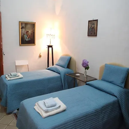 Il Giardino Di Tonia - Oplontis - Bed & Garden - *