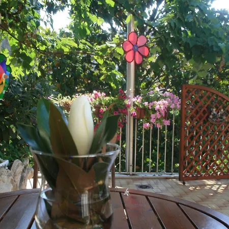 Bed & Breakfast Il Giardino Di Tonia - Oplontis - Bed & Garden - Torre Annunziata